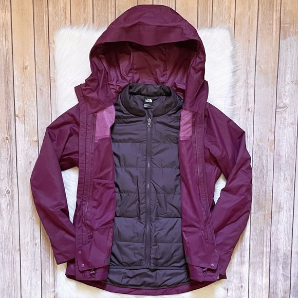 The North Face Women’s Clementine TriClimate Jacket - Picture 6 of 10